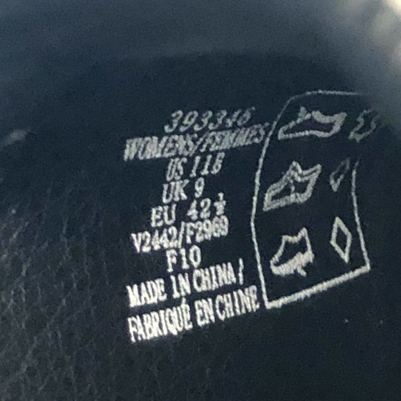 Land’s End Women’s Nursing Clogs Grayish Brown - Picture 6 of 8